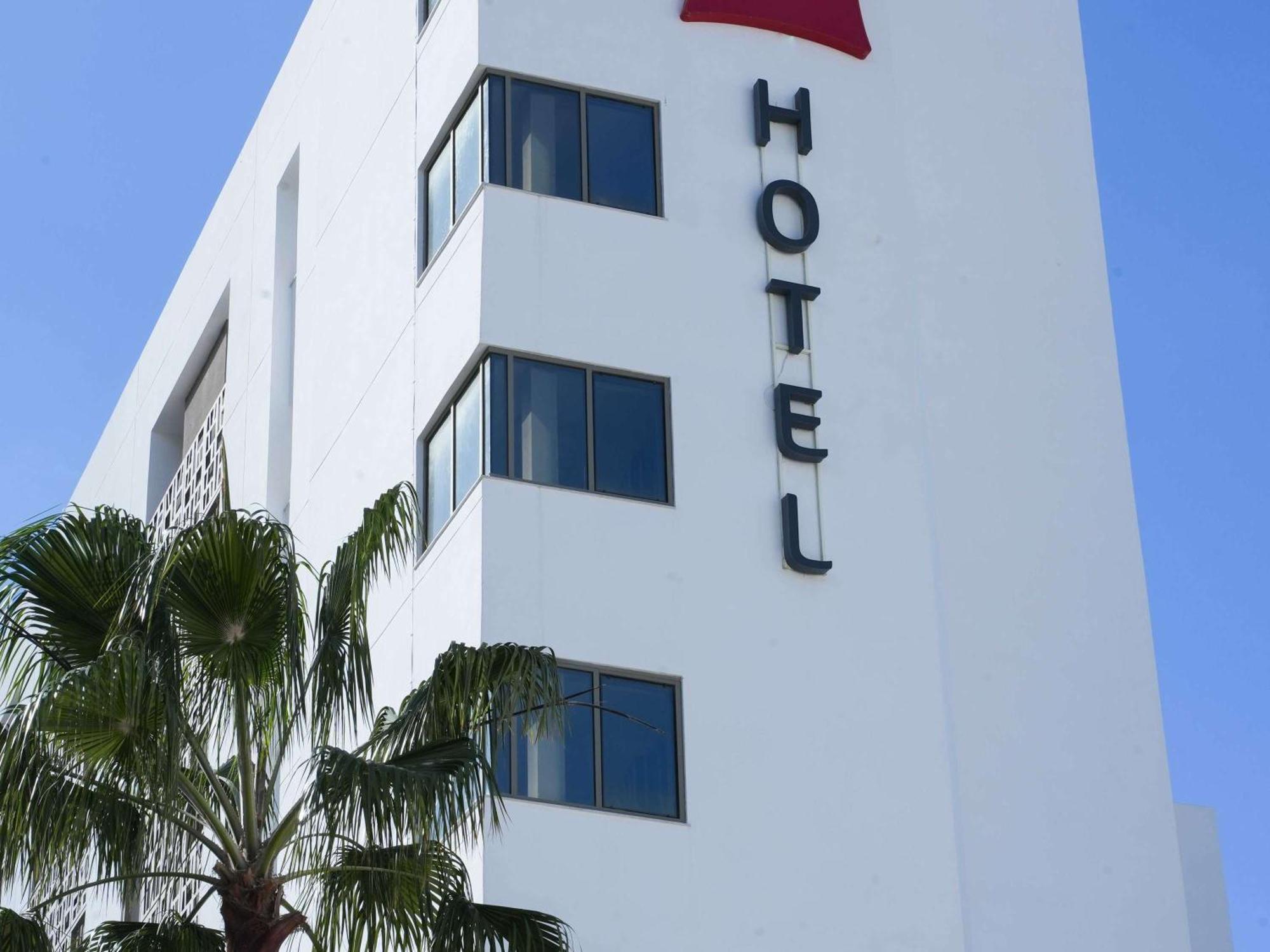 Hotel Ibis Gobernación de Sfax Exterior foto